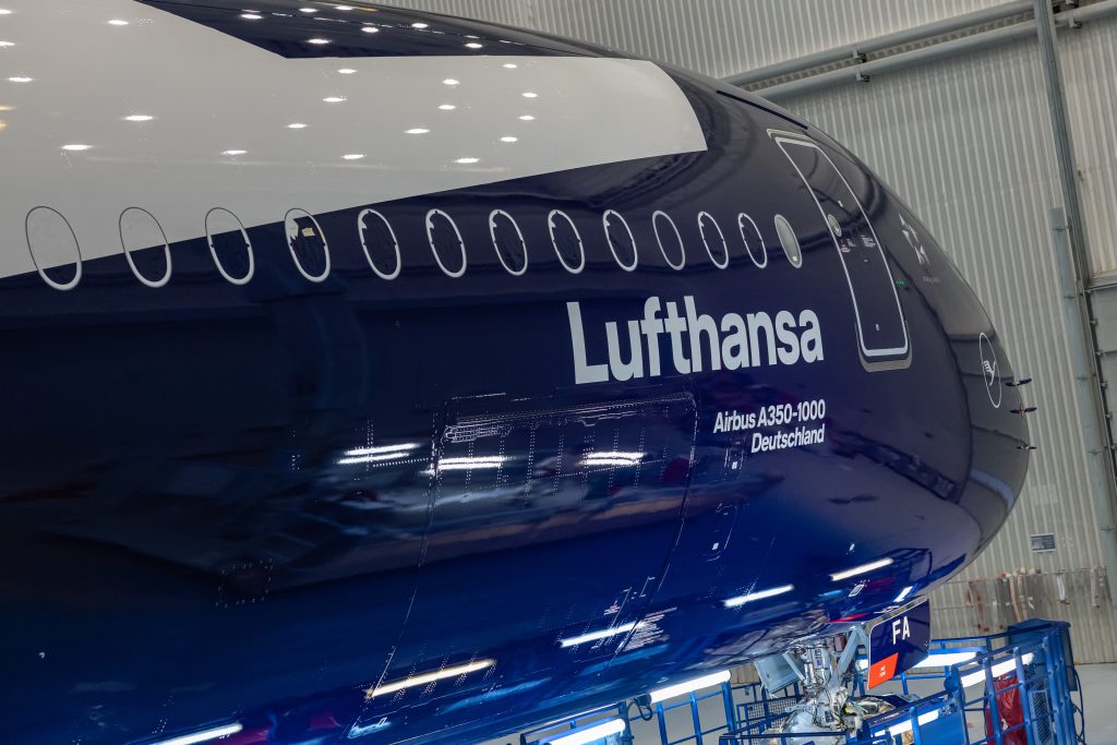 Lufthansa A350-1000