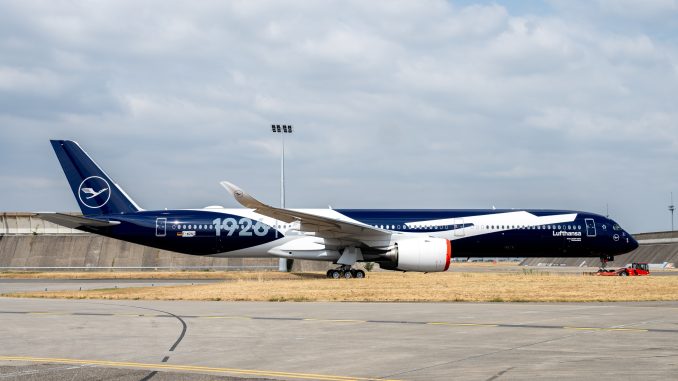 Lufthansa A350-1000